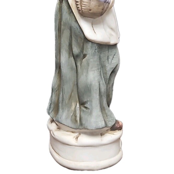 Vintage 12" Porcelain Old Woman Grandma Head Scarf Basket - Picture 12 of 13